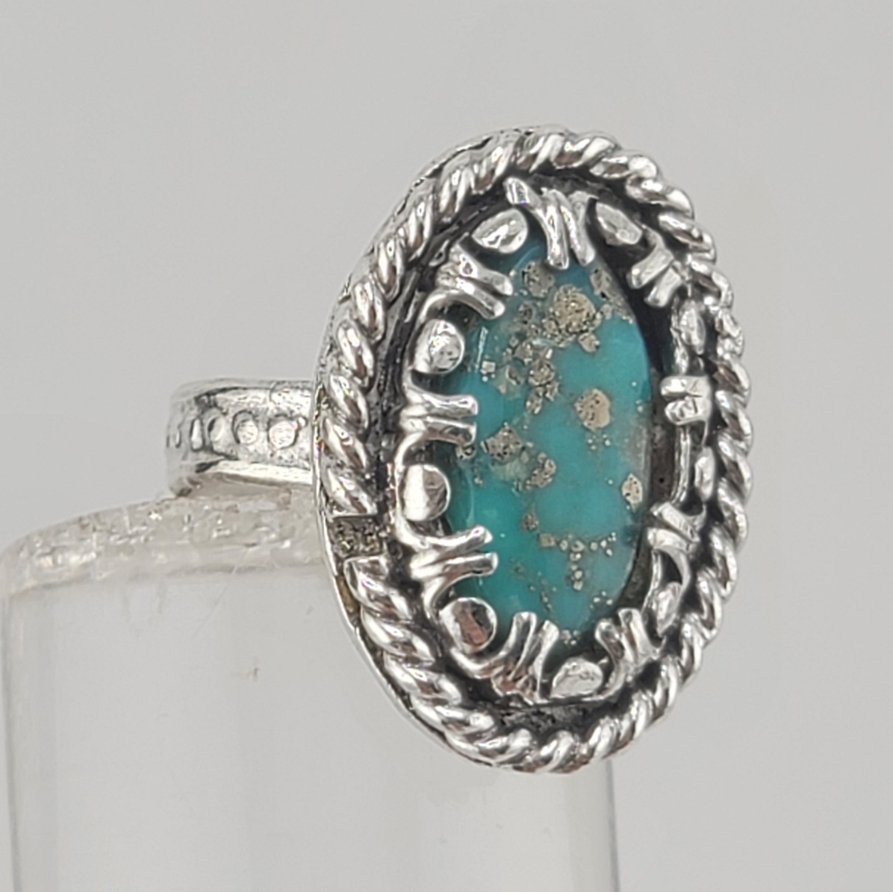 TURQUOISE OVAL RING HANDMADE IN STERLING SILVER METAL SIZE 8